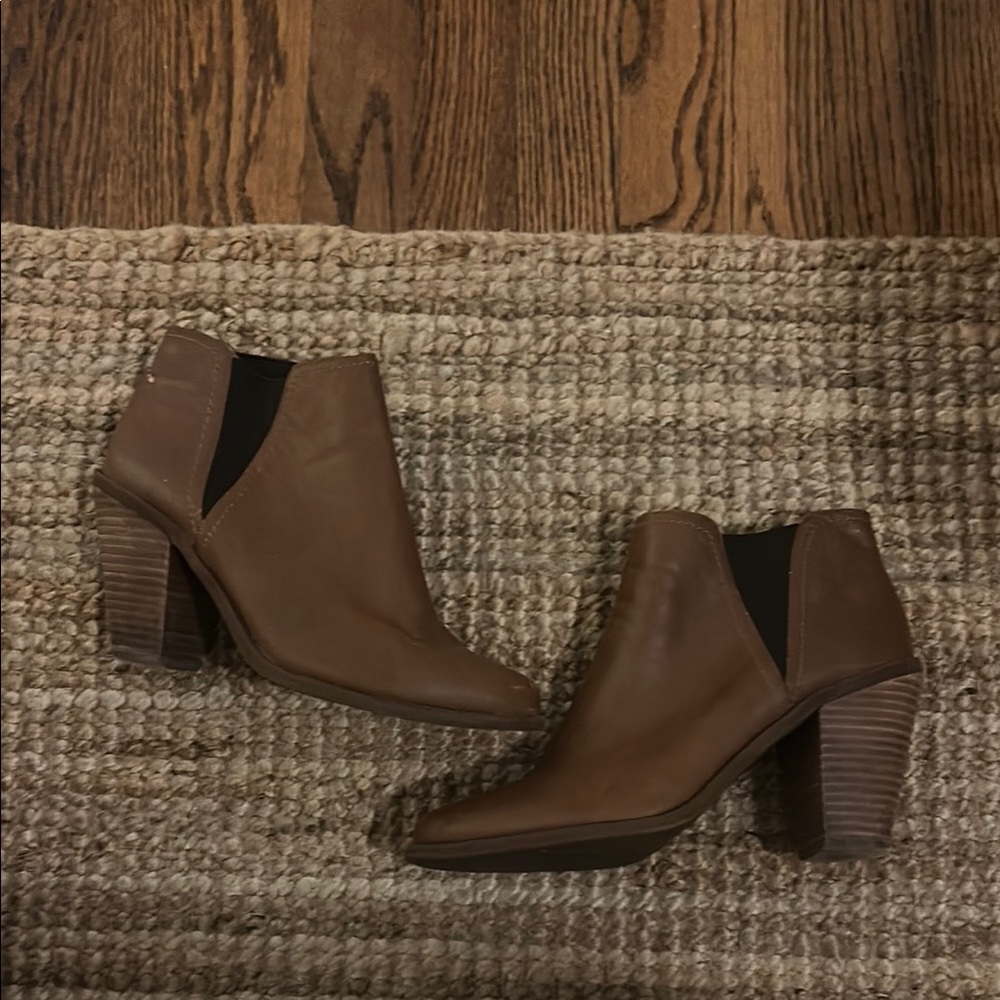 Brown Ankle Boots. 8.5